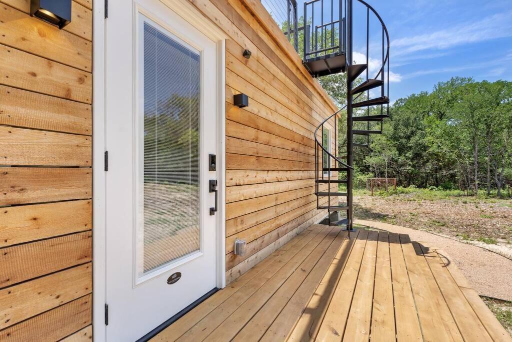 The Lonely Bull Luxury Container Home On 5 Acres Weatherford Exteriér fotografie